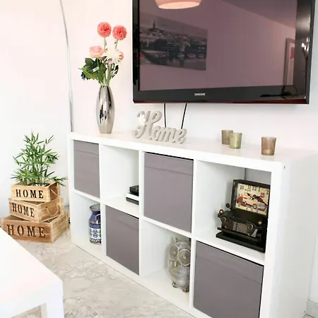 Duplex Karivu Gavidia * Seville